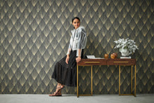 Load image into Gallery viewer, LIGHT REFLECTIONS