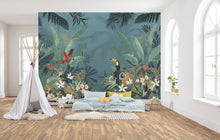 Lade das Bild in den Galerie-Viewer, ENCHANTED JUNGLE
